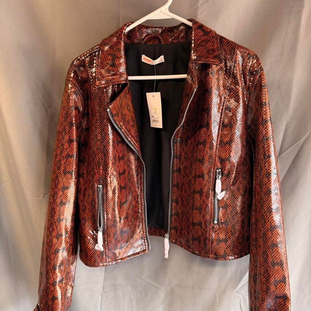 Intimo Women's Brown and Orange Jacket
